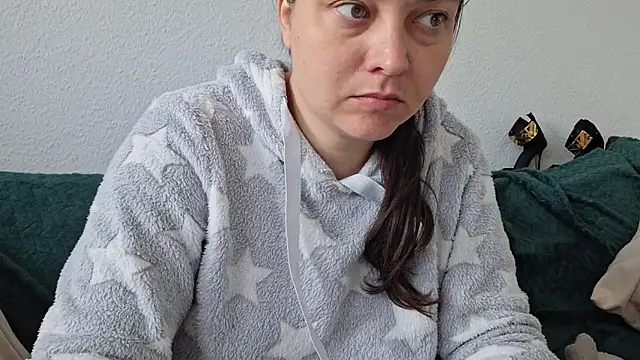 Cyndee Winter online show from September 23, 2025, 10:29 am