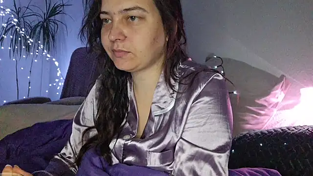 Cyndee Winter online show from October 31, 2025, 6:31 pm