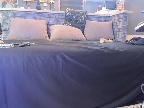 Snapshot of HungarianVersdad chatting on September 18, 2025, 10:34 pm HungarianVersdad online show from September 18, 2025, 10:34 pm