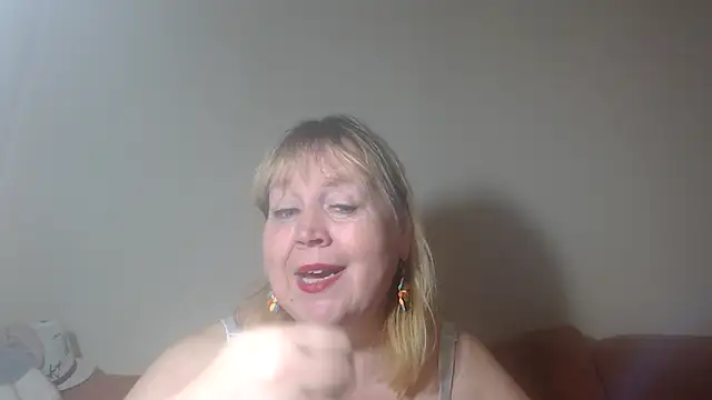 Blasflittchen online show from January 18, 2025, 4:42 pm