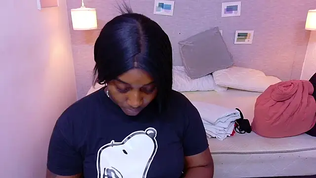 kiara evanss online show from April 16, 2026, 12:11 am