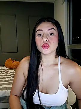 Snapshot of tara20_ chatting on October 19, 2025, 8:04 am tara20 online show from October 19, 2025, 8:04 am