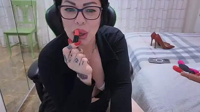   Nina online show from March 5, 2025, 4:13 pm