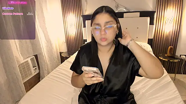 Snapshot of dalila2arab chatting on February 1, 2025, 12:51 am dalila2arab online show from February 1, 2025, 12:51 am