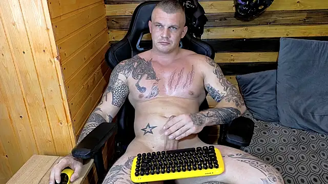 MrrKray online show from October 21, 2025, 6:30 pm