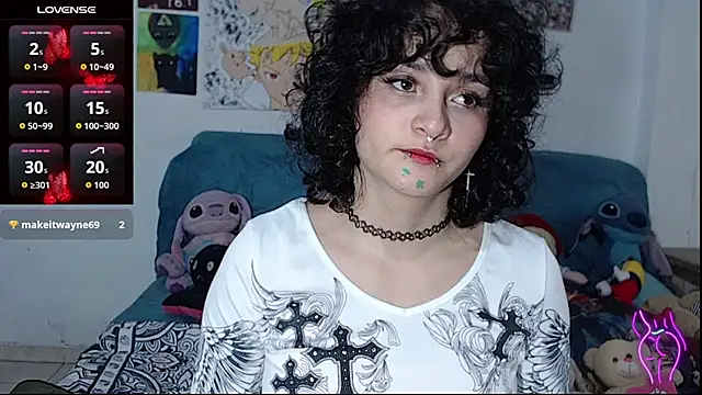 kitty22  online show from October 22, 2025, 12:49 pm