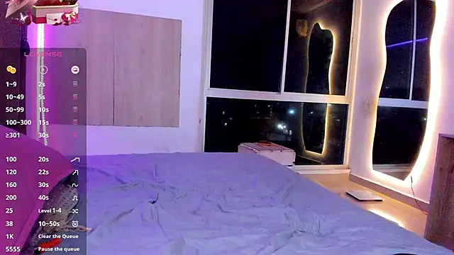 AbrilStivenson  online show from January 26, 2025, 4:51 am