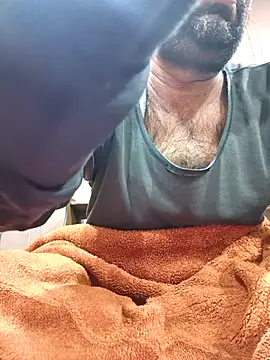 lund lol online show from December 17, 2025, 1:55 am