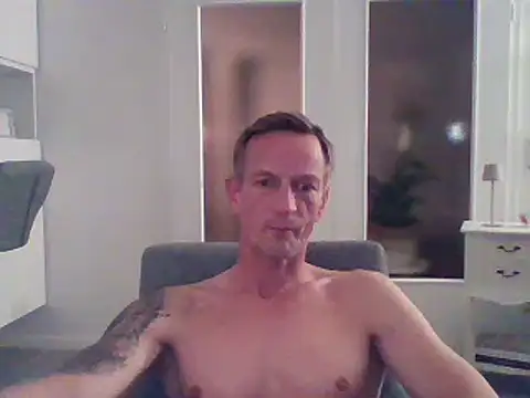 dirks71 online show from March 19, 2025, 6:12 pm