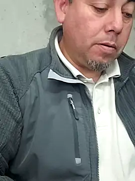 Manolete007x online show from March 17, 2026, 4:43 pm