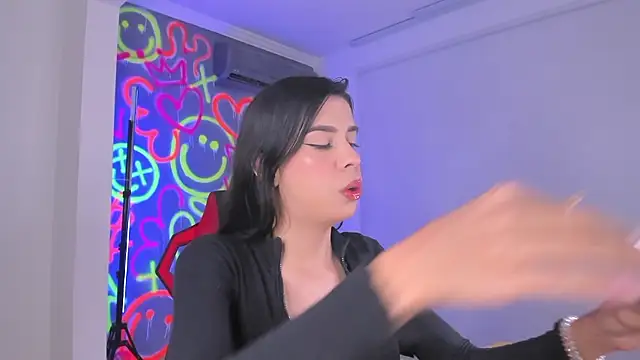 johedija online show from December 8, 2024, 7:00 pm