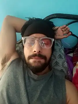 snigdha25 online show from February 18, 2026, 4:19 am