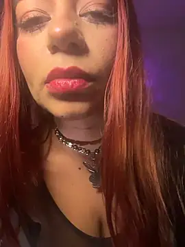 RavenM8 online show from October 26, 2025, 1:44 am