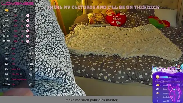 Snapshot of RosieMoons chatting on February 11, 2025, 2:14 am RosieMoons online show from February 11, 2025, 2:14 am