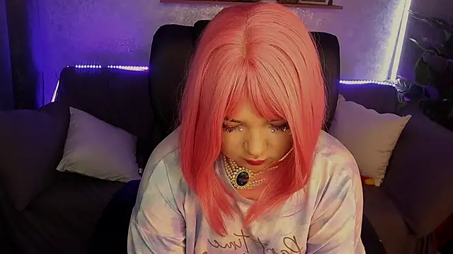 Snapshot of RosieMoons chatting on February 28, 2025, 11:23 pm RosieMoons online show from February 28, 2025, 11:23 pm