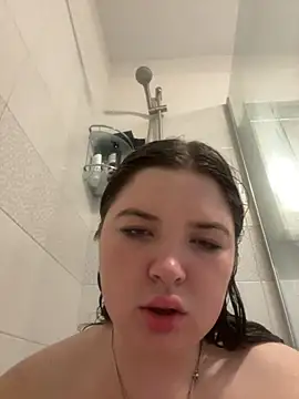 Snapshot of RosieMoons chatting on September 21, 2025, 10:17 am RosieMoons online show from September 21, 2025, 10:17 am