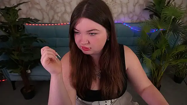 Snapshot of RosieMoons chatting on October 11, 2025, 7:34 pm RosieMoons online show from October 11, 2025, 7:34 pm