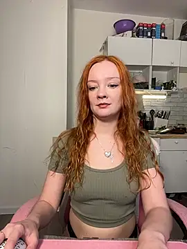 Snapshot of Radiants_two chatting on June 14, 2026, 2:52 pm Radiants two online show from June 14, 2026, 2:52 pm