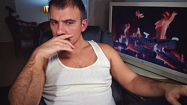 officeman7 online show from December 20, 2024, 5:51 pm