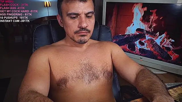 officeman7 online show from March 18, 2025, 8:15 pm