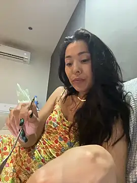 IzanamiTime online show from December 19, 2024, 12:01 pm