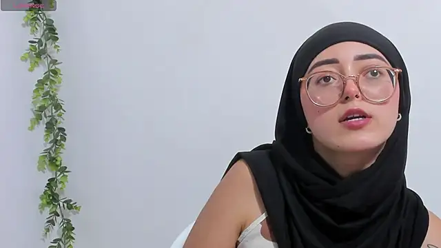 aysel elid online show from January 25, 2025, 8:00 pm