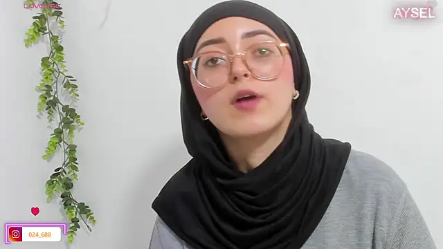 aysel elid online show from February 23, 2025, 8:44 pm