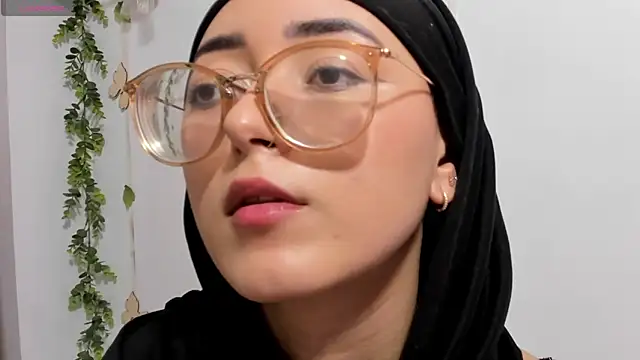 aysel elid online show from March 15, 2026, 9:54 pm