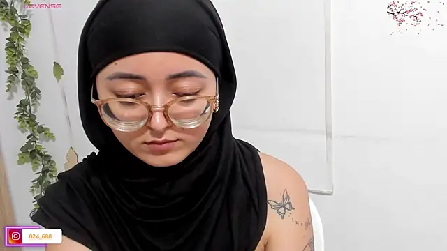 Snapshot of aysel_elid chatting on June 8, 2026, 1:28 am aysel elid online show from June 8, 2026, 1:28 am