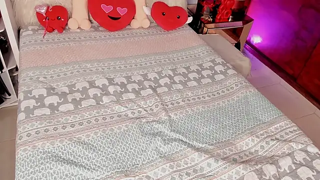 Nikole66  online show from February 7, 2025, 2:08 am