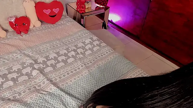 Nikole66  online show from February 11, 2025, 1:52 am