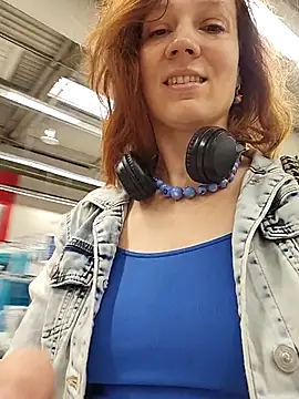 Exhibitionsplit online show from September 23, 2025, 12:19 pm