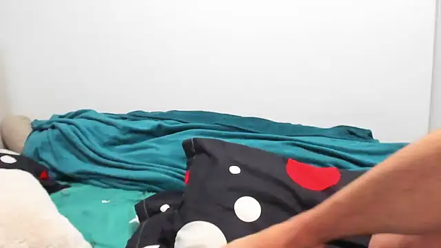 10in deluxe online show from December 21, 2024, 7:35 am