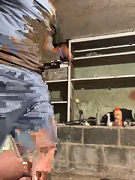 Snapshot of Jart1k1 chatting on November 23, 2025, 7:02 pm Jart1k1 online show from November 23, 2025, 7:02 pm