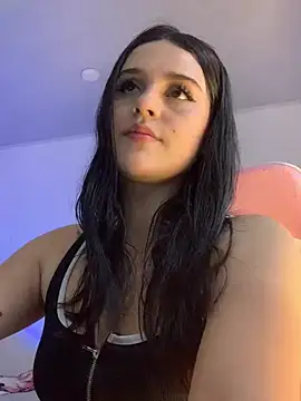 violet-333 online show from January 20, 2025, 6:32 pm