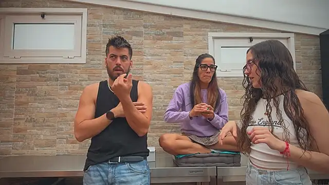 barfantasy online show from September 17, 2025, 8:38 am