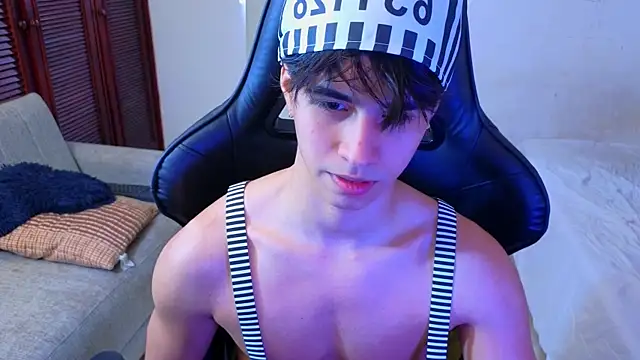 carl dixon online show from October 28, 2025, 6:32 pm