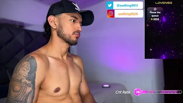 AxelKing1326 online show from January 25, 2025, 8:53 pm