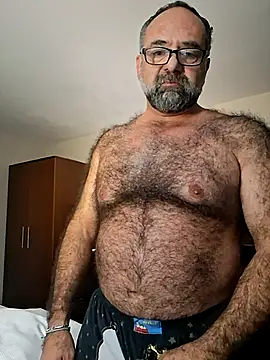 chainjulious online show from October 24, 2025, 11:06 am