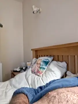 Snapshot of jonjoey123 chatting on October 28, 2025, 7:23 am jonjoey123 online show from October 28, 2025, 7:23 am