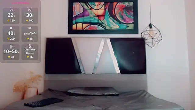 hilary rodriguez online show from November 24, 2025, 6:51 pm