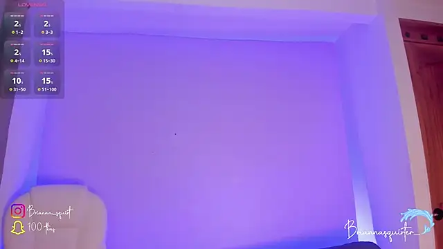 Snapshot of missbrianna chatting on December 11, 2024, 10:27 pm missbrianna online show from December 11, 2024, 10:27 pm