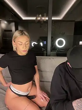 SexOnMyLvL online show from March 10, 2026, 9:20 pm