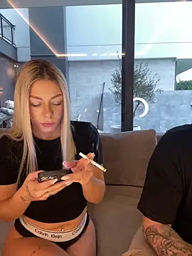 SexOnMyLvL online show from April 17, 2026, 12:19 pm