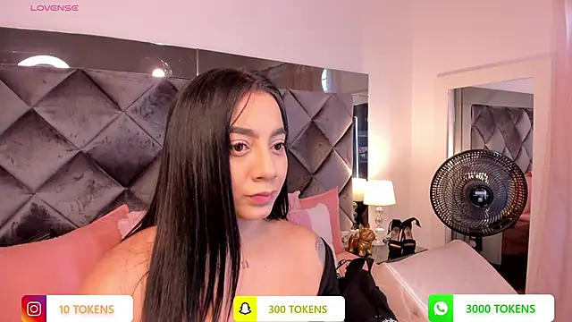 sofhiaa adaams online show from March 2, 2025, 5:14 pm