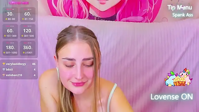 MilliStrii online show from December 12, 2024, 4:04 am