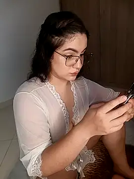 Lia Hurley online show from February 23, 2026, 1:52 pm