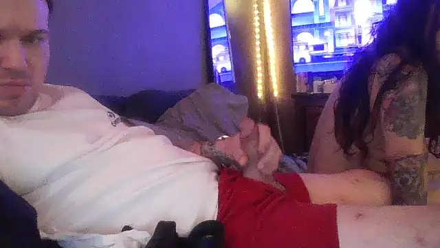 Snapshot of bigcocktat2dude603 chatting on December 1, 2025, 5:56 am bigcocktat2dude603 online show from December 1, 2025, 5:56 am