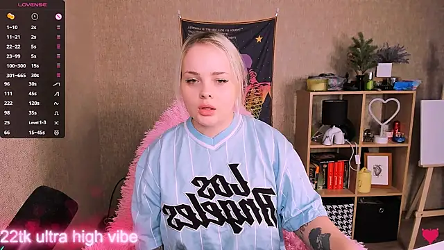 flower sarah  online show from February 9, 2025, 12:30 pm