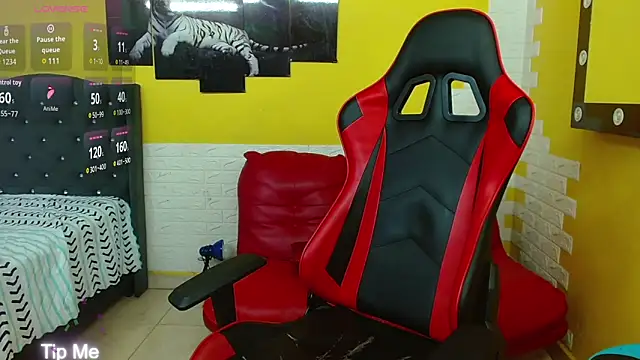 isabeautyx19 online show from October 21, 2025, 3:18 am